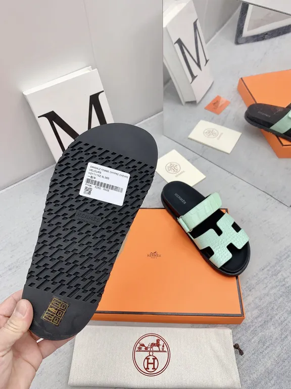 Hermes Shoe 